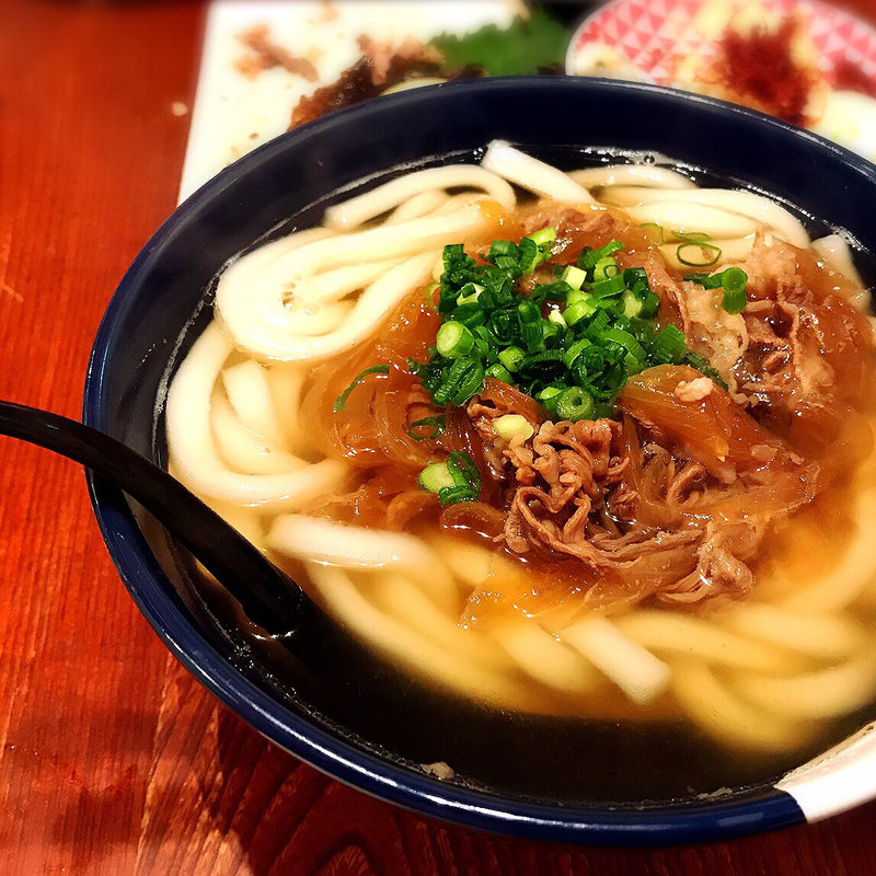 肉うどん(博多うどん酒場 イチカバチカ恵比寿店)