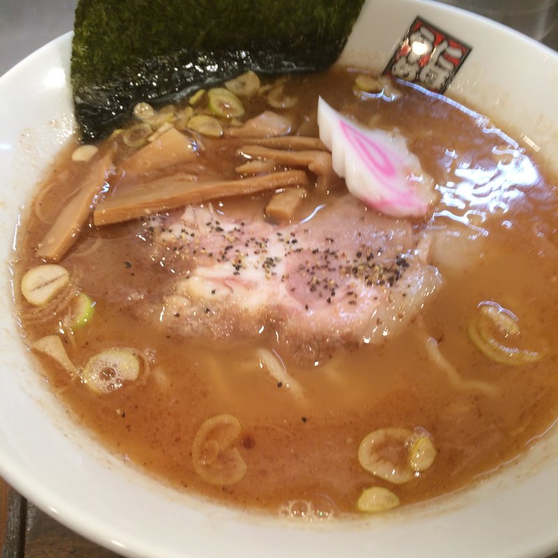 煮干しラーメン(煮干しらーめん 玉五郎 東京新宿店)