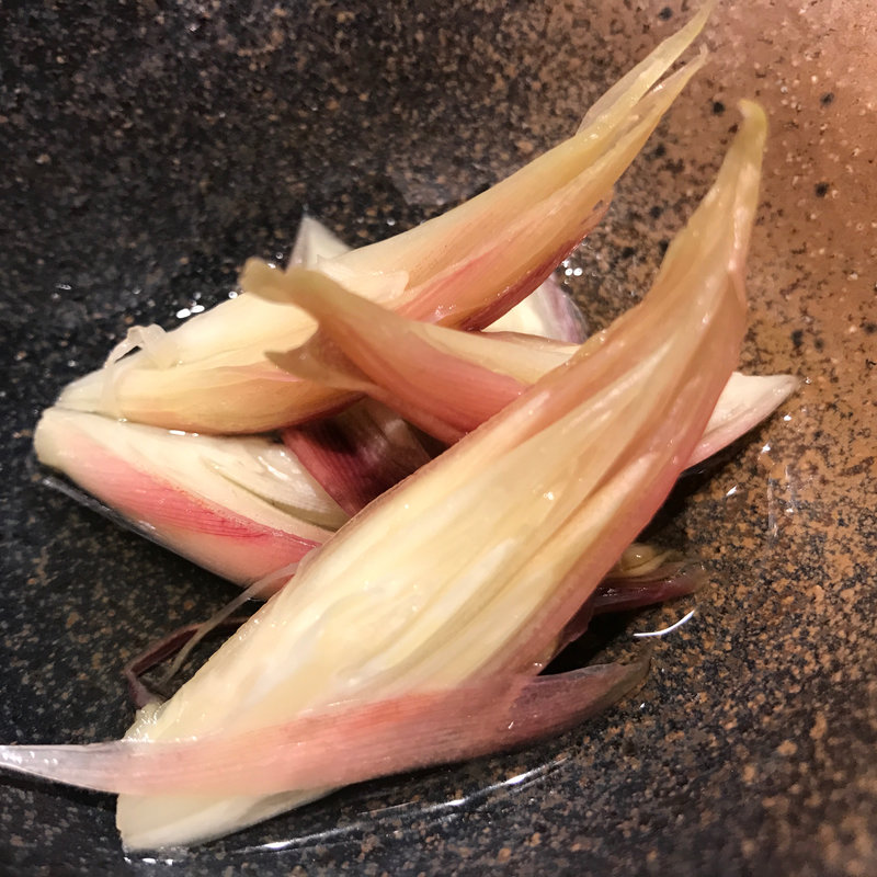 茗荷の浅漬け(うどん居酒屋粋)