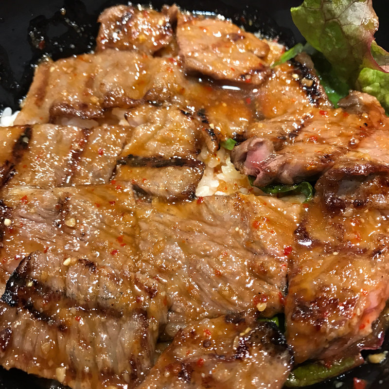 特選丼(焼肉丼 十番)