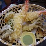 天婦羅盛り合わせ （ 大 ）