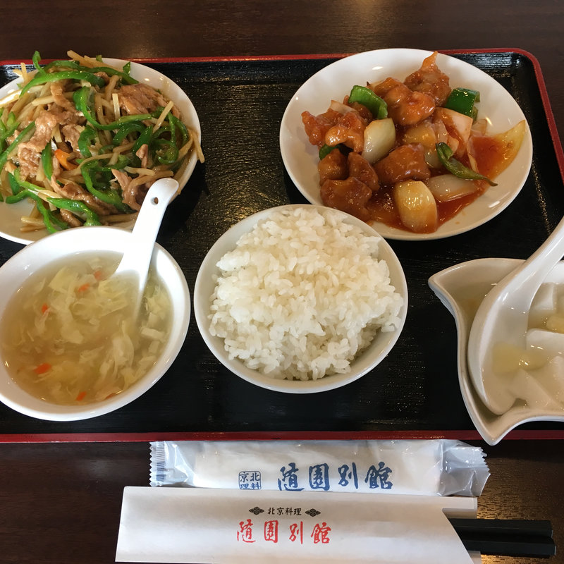 チンジャオロースと酢豚のセット(随園別館 立川店)