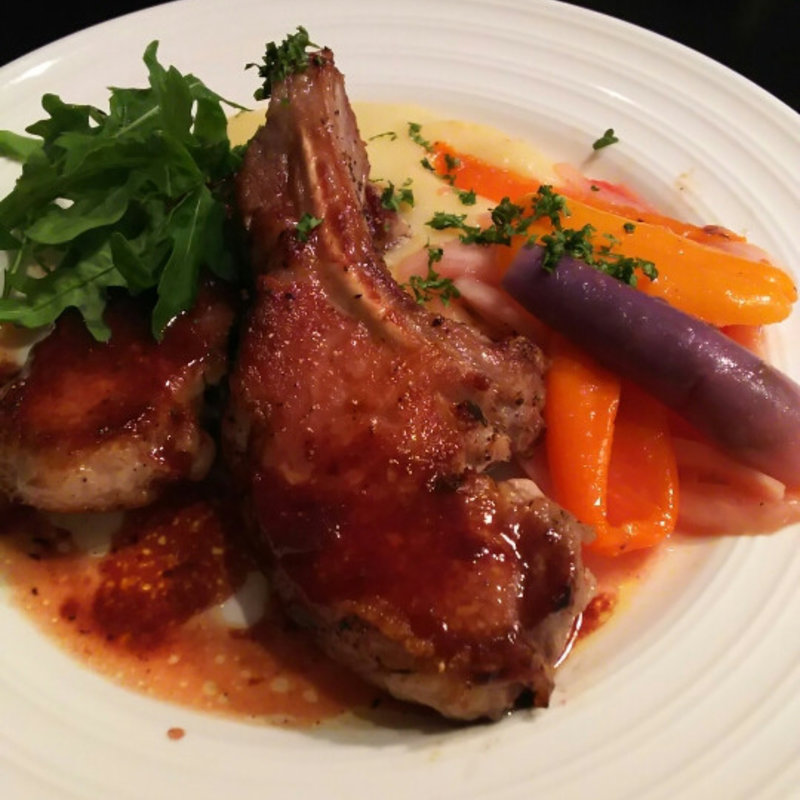 ランチ（イベリコ豚骨付きロースペジョータのロースト）(サンデー （SUNDAY）)