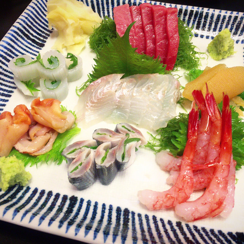 お造り盛り合わせ(矢島鮨 )