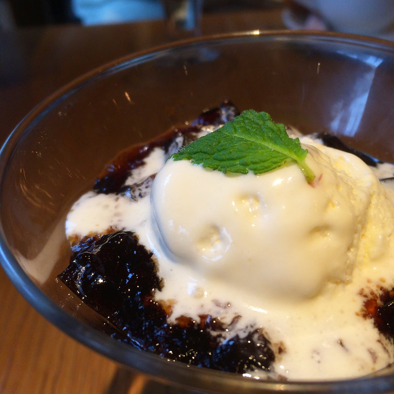 自家製コーヒーゼリー＆バニラアイス(KINOKUNIYA vino kitchen )