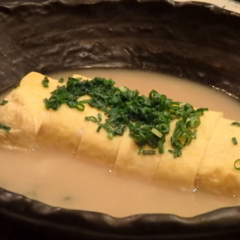 ガラスープで出し巻き卵(炭焼きBAR 心 梅田東通り店)