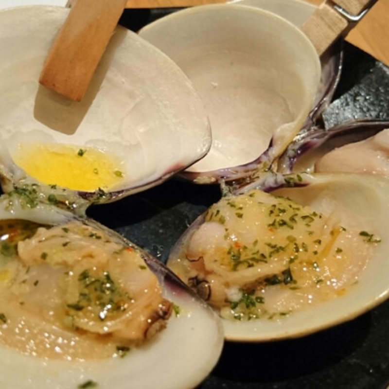 焼はまぐり ガーリック 3個 (はまぐり庵)