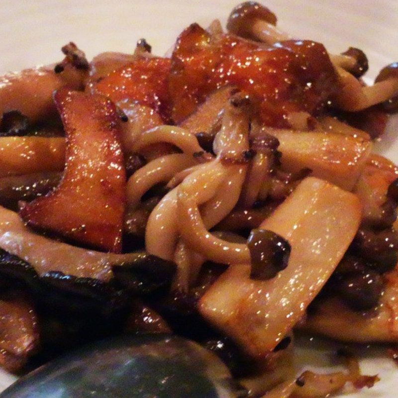 フレッシュポルチーニと季節の茸ソテー(CONEXTION （コネクション）)