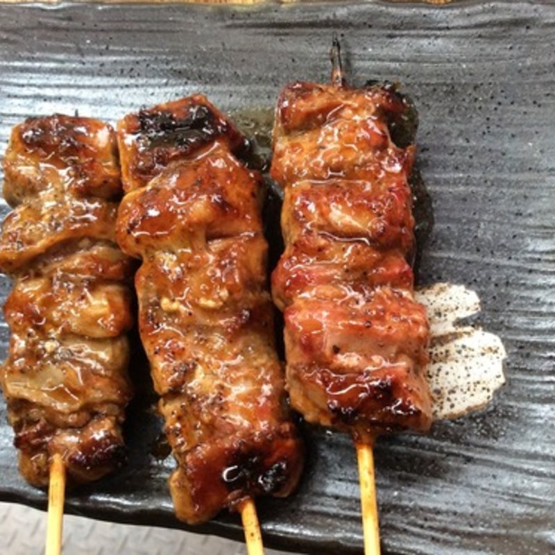 上ハラミ1本(立呑み串焼き 大阪焼トンセンター 難波千日前店)