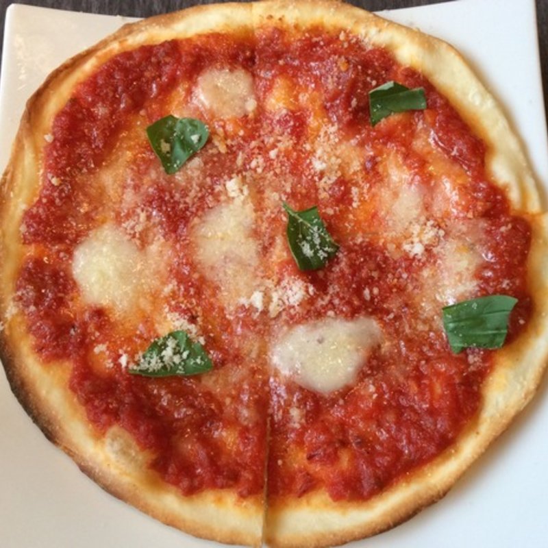 3種類のピザの食べ放題ランチ(アグレバーアンドグリル 京橋店 （AGGRE BAR AND GRILL）)