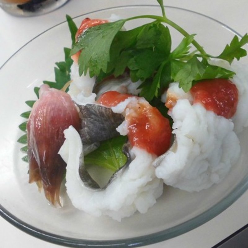 活ハモの湯引き(きっちん )