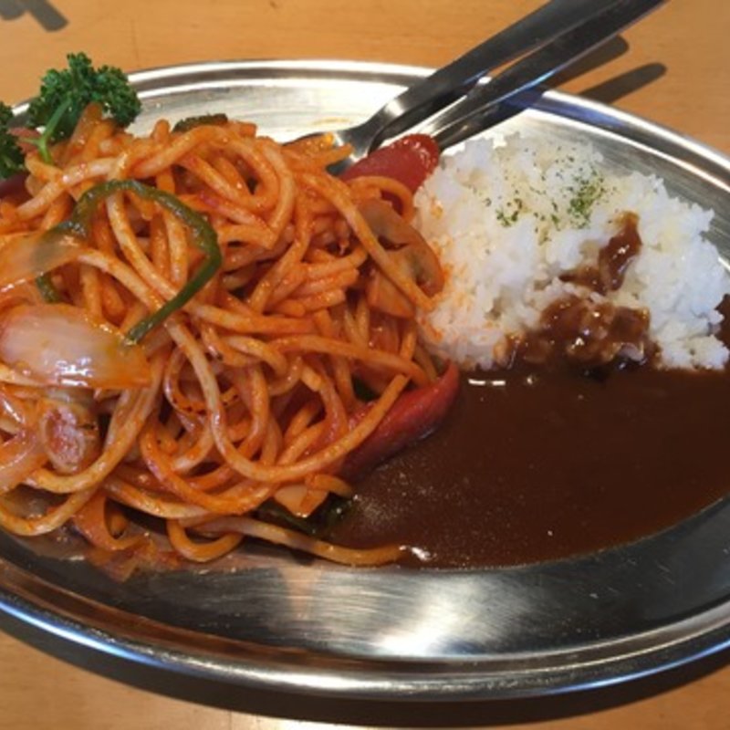 インドリタン(ハッピーハッピーカレー （HAPPY HAPPY CURRY）)