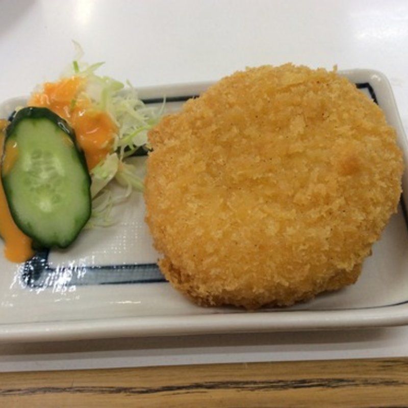 蟹コロッケ(酒房半田屋 新世界店)