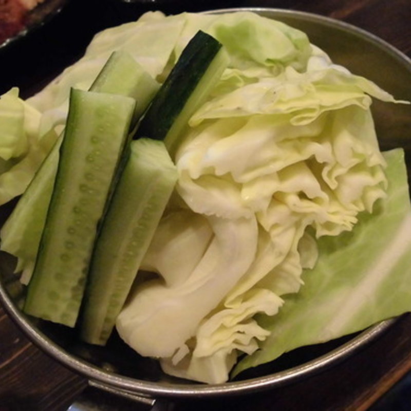 キャベツ(ホルモン豚金 )