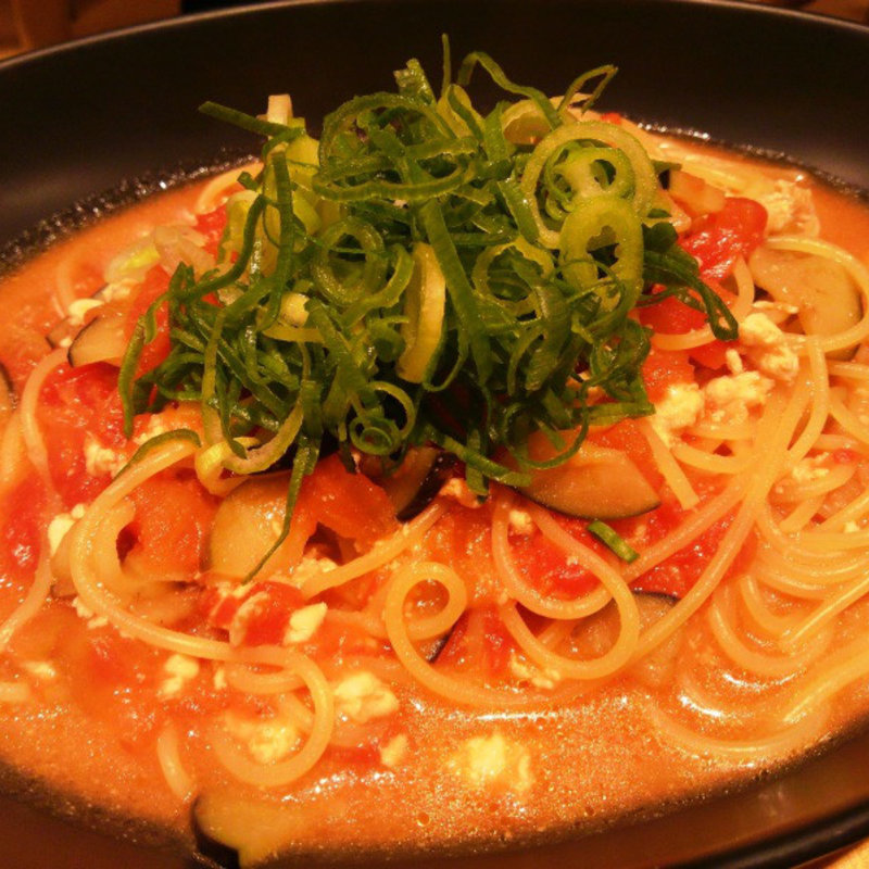 鶏そぼろと茄子の味噌トマト(こなな エキマルシェ大阪店)