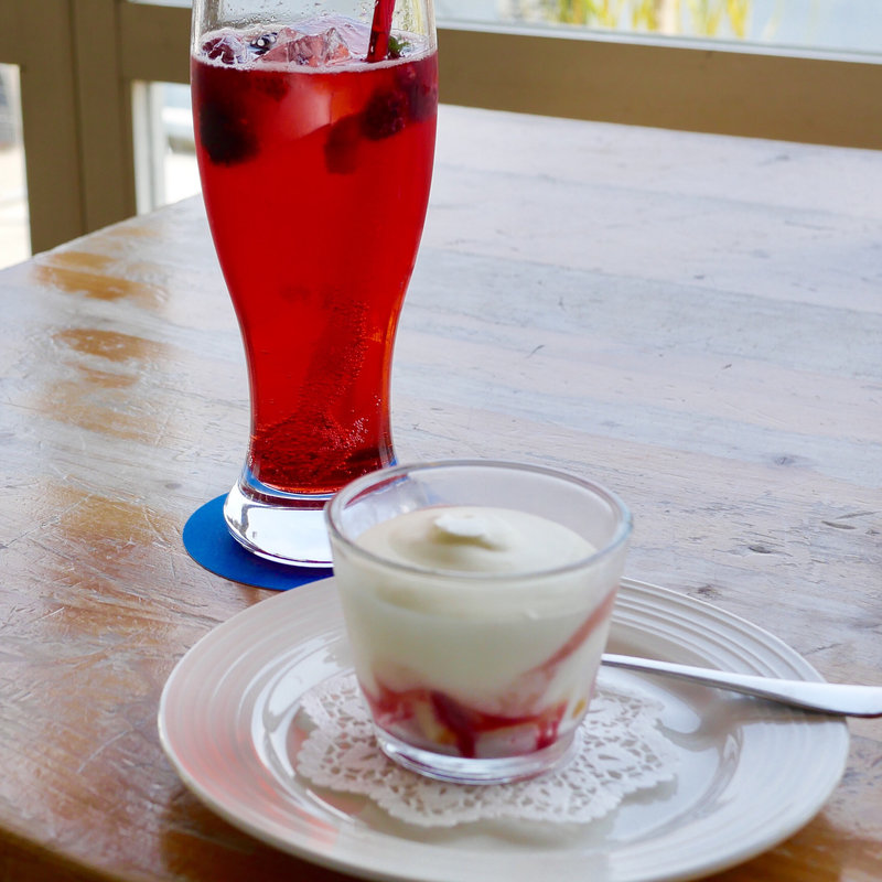 ランチスイーツ(ブルーウォーター （THE BLUE WATER）)