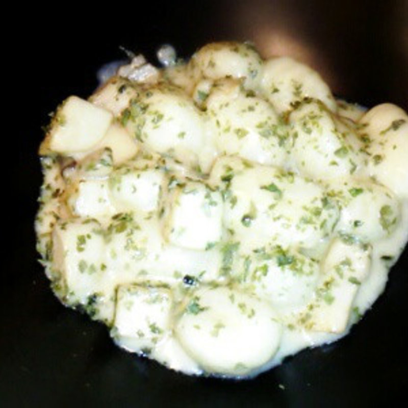 うにクリームソースの芋団子(包丁人よしのり)