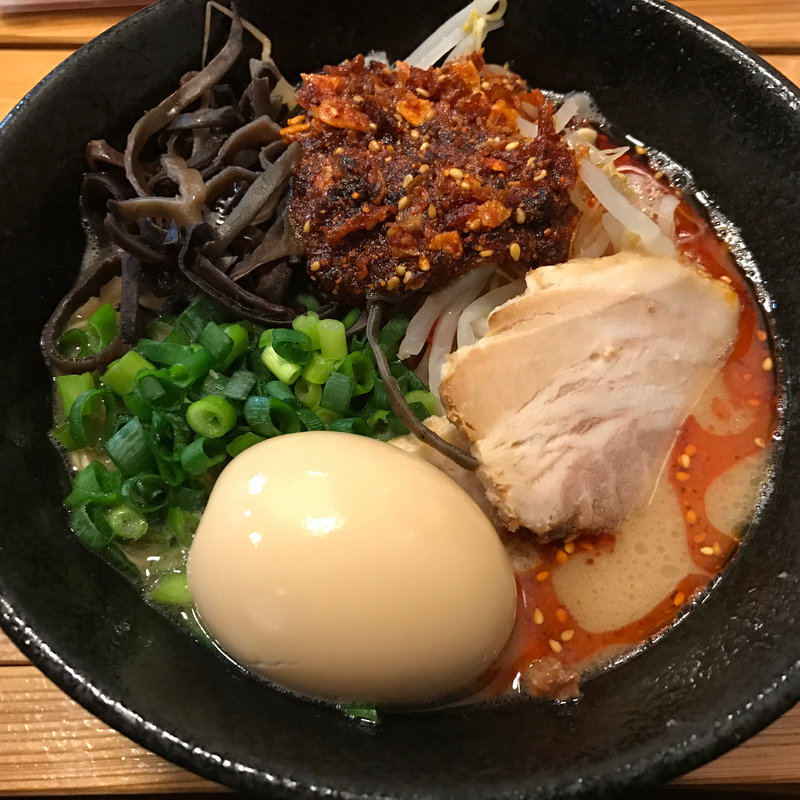 赤ラーメン(麺や 五右衛門)
