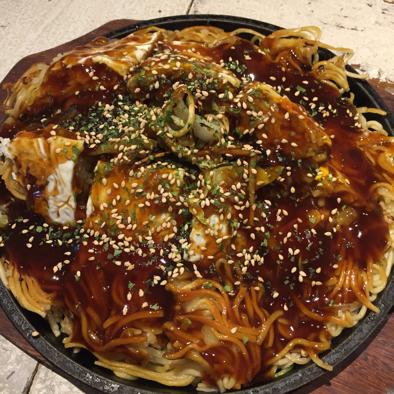 そば玉ダブル(みっちゃん 横川店分家 )