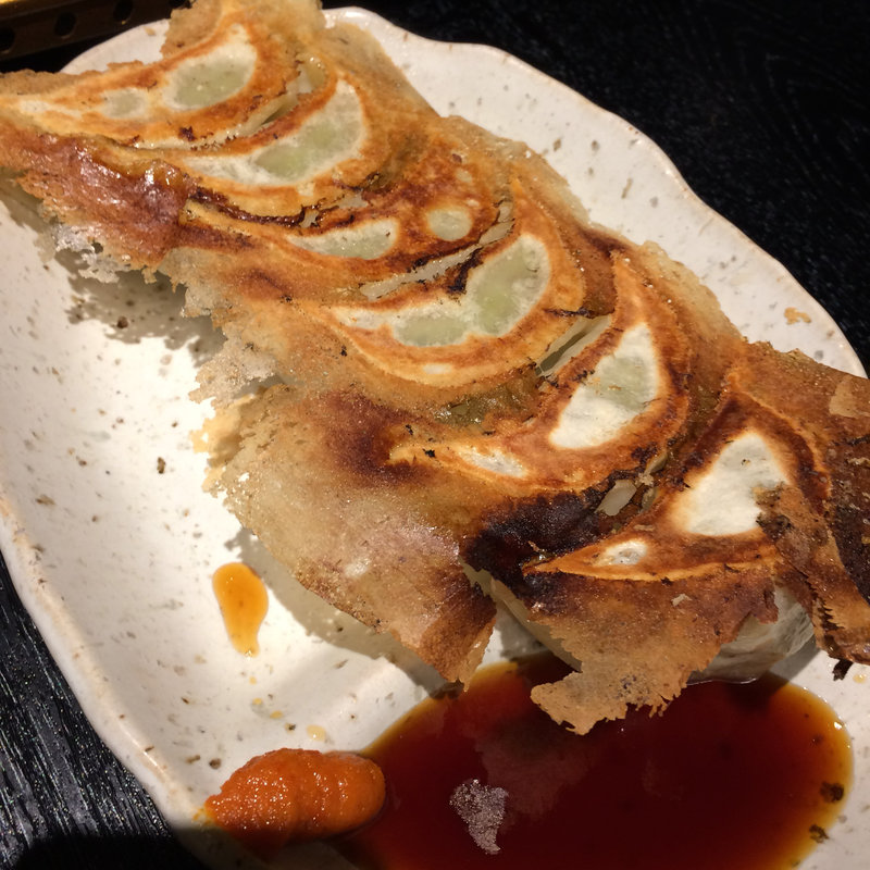 お仕事お疲れ様セットの餃子(炭火串焼 シロマル 千葉ニュータウン店)