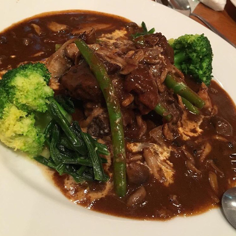 牛ほほ肉の煮込み(トラットリア ボスコ)