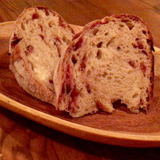 天然酵母のパン(BIANCARA)