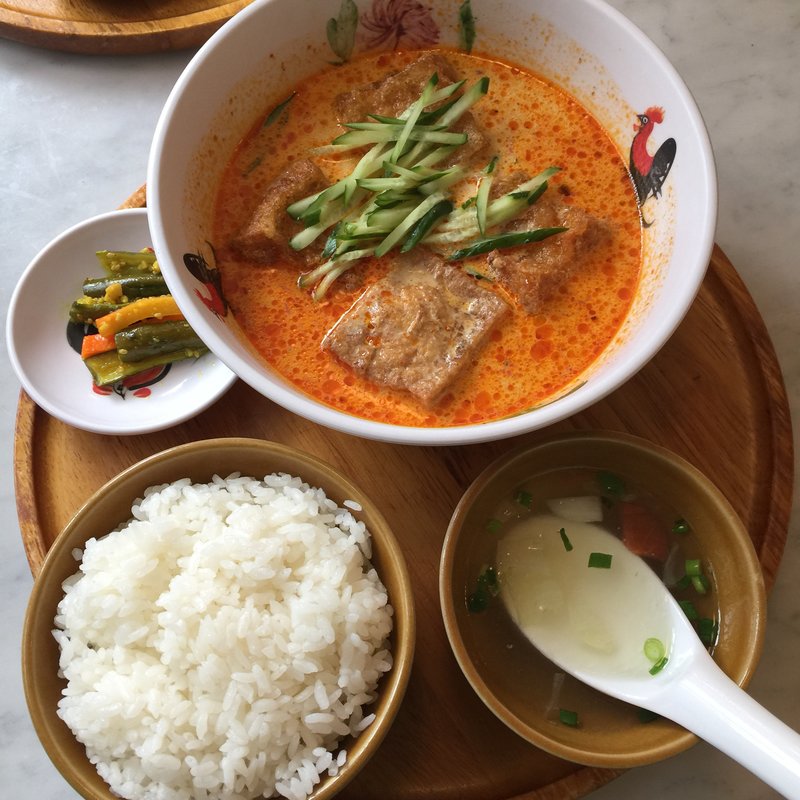 ラクサ豆腐セット(シンガポール海南鶏飯 水道橋店 （ハイナンチーファン）)