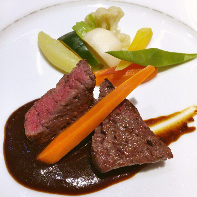 おすすめコースメイン(レストラン ラ・カンサトゥール)