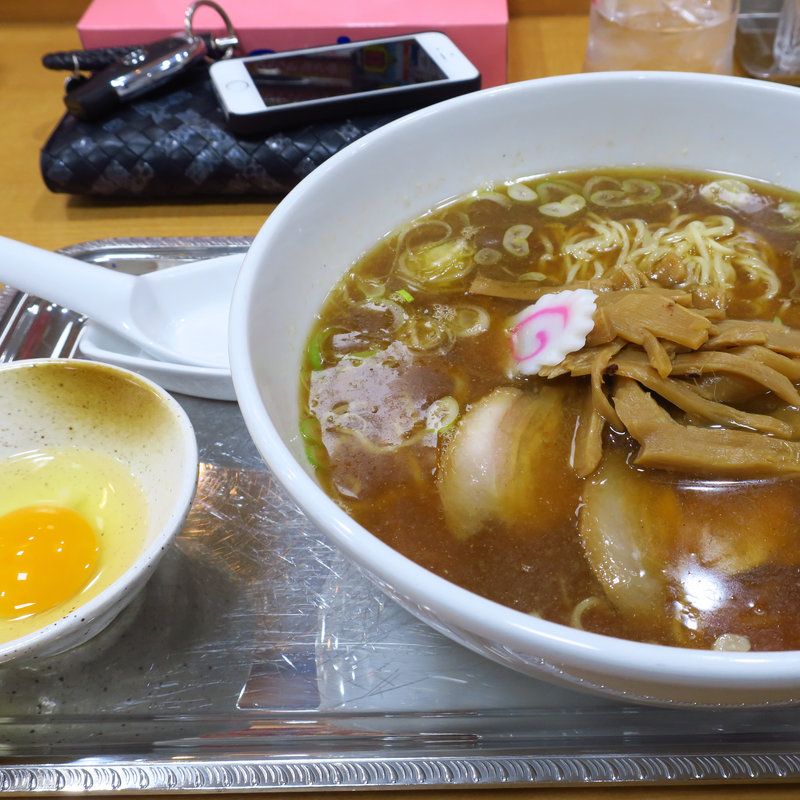 中華そば（中）生玉子(醤 )