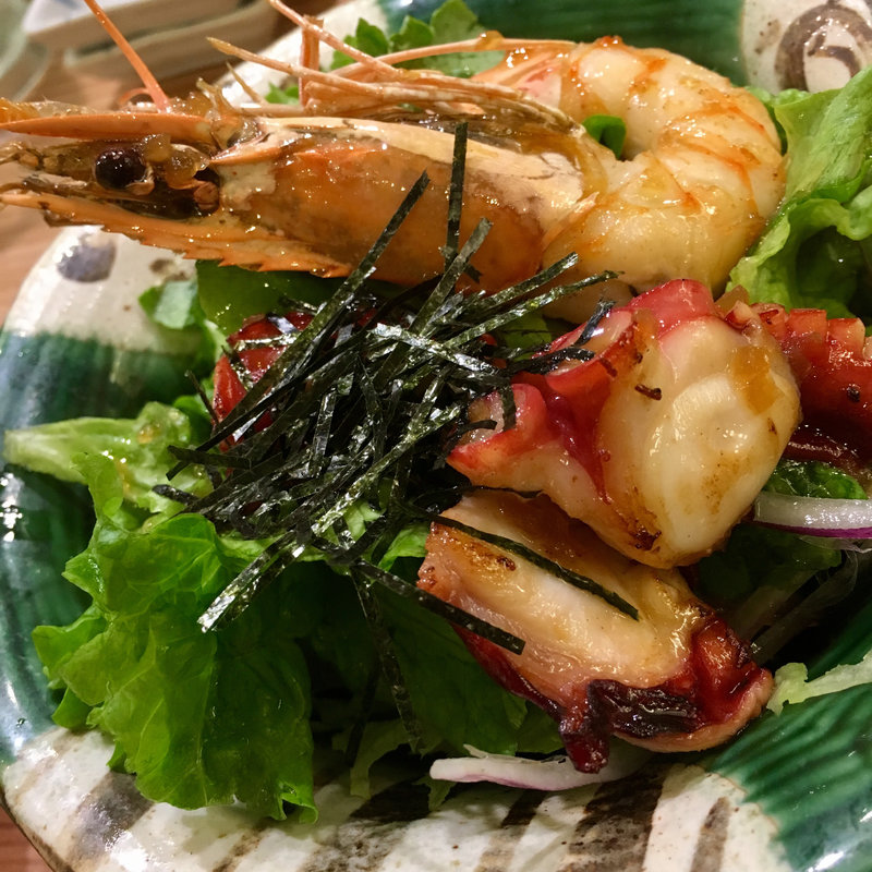 海鮮魚助サラダ(長浜鮮魚卸直営店 博多 魚助)