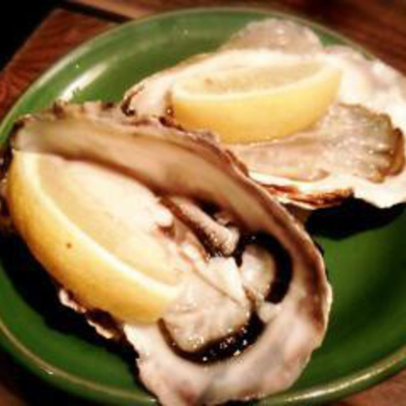 せんぽうしの生牡蠣(活食·隠れ酒蔵かけはし 総本店)