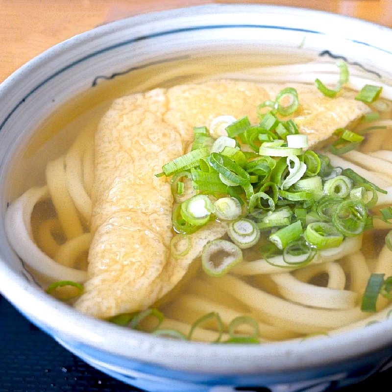 かけそのまま+お揚げ(かざしうどん （【旧店名】手打うどん 黒田）)