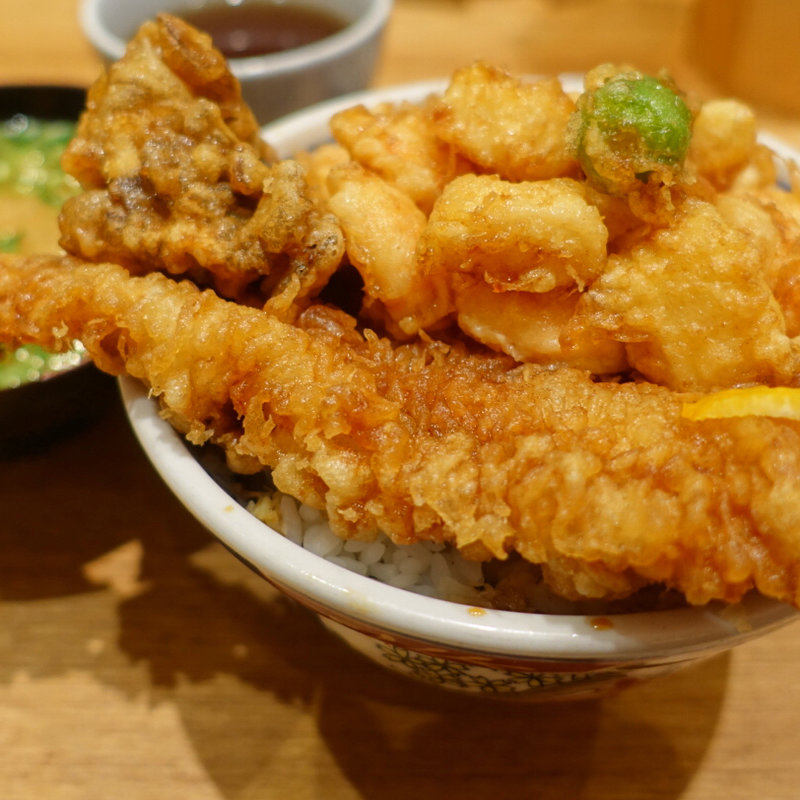 天ばら丼(上)(天丼 金子屋 赤坂店 )