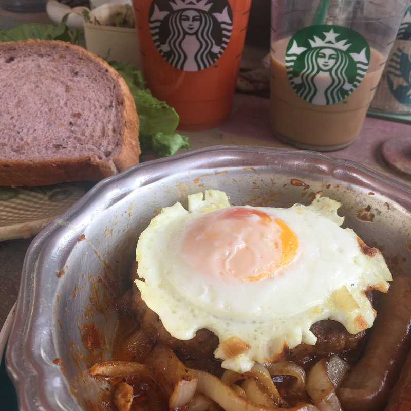 loco moco Hamburg grill(BOXX Coffee & X-presso)