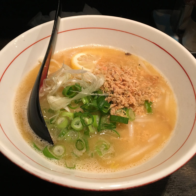 鮭塩ラーメン(麺屋じぇにー )