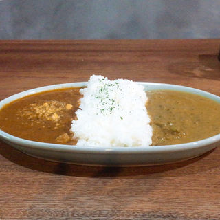 カレーマニアの日替わりカレー(朝めし酒場ナニコレ食堂)