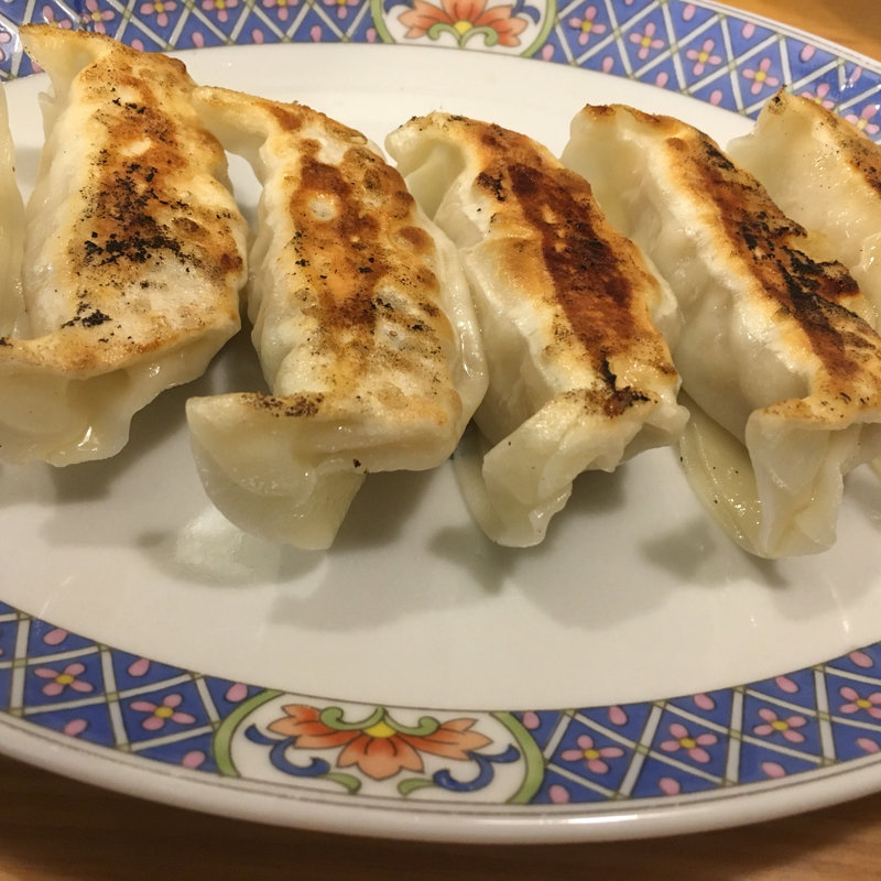 餃子(らーめん花楽 相模新橋店 （からく）)
