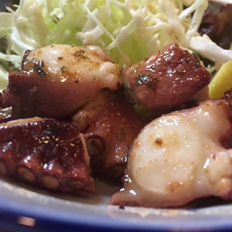 タコのガーリックバター炒め(海門 )