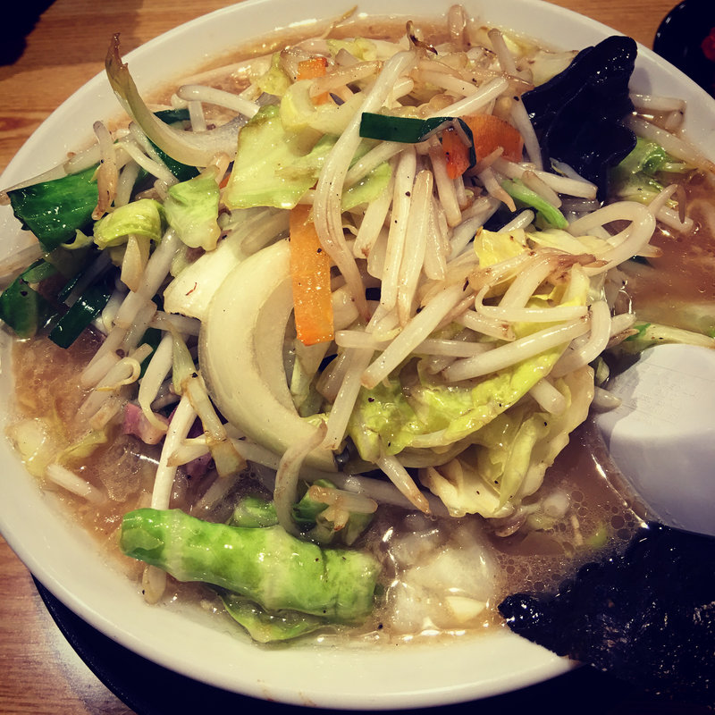 野菜たっぷりラーメン(ラーメンショップ 椿)