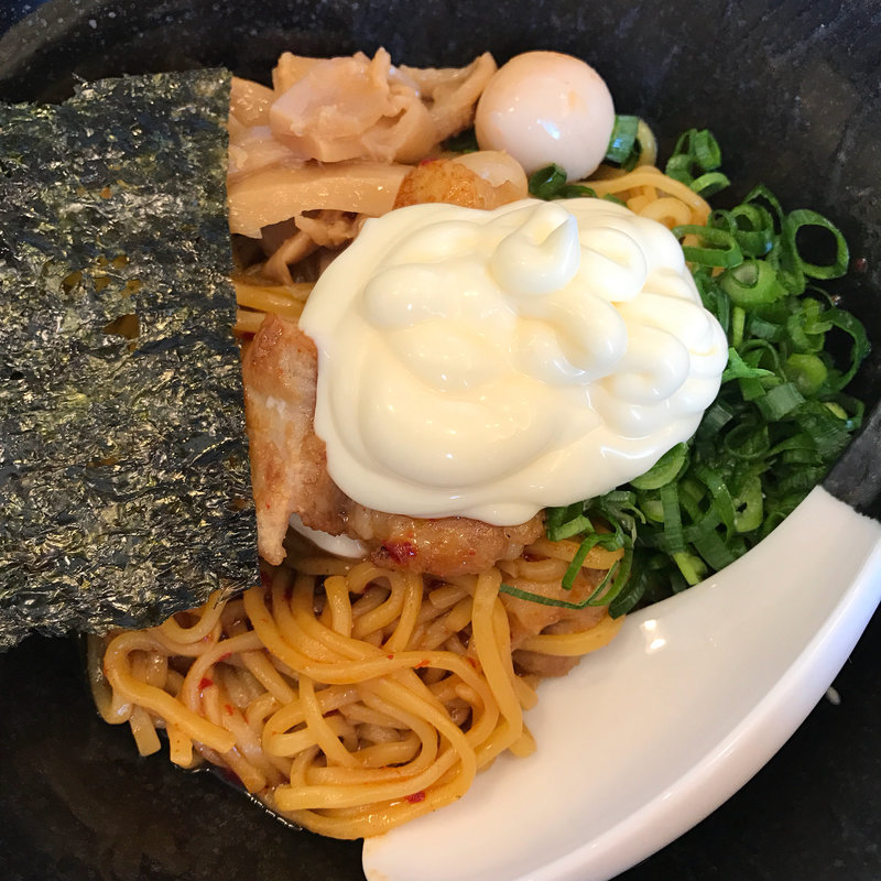 ホル辛まぜそば(唐勝軒)