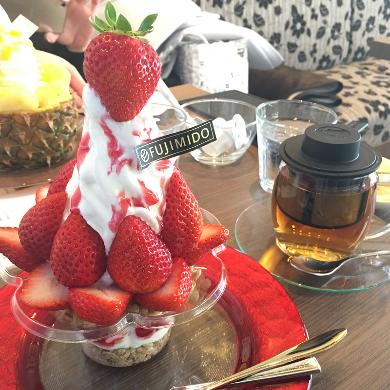 いちごパフェ(フジミドウ （FUJIMIDO）)