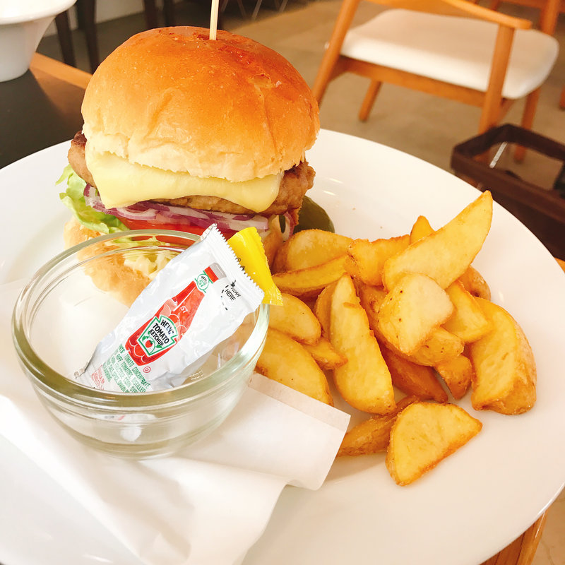 hawaiハンバーガー(hanami （ハナミ）)