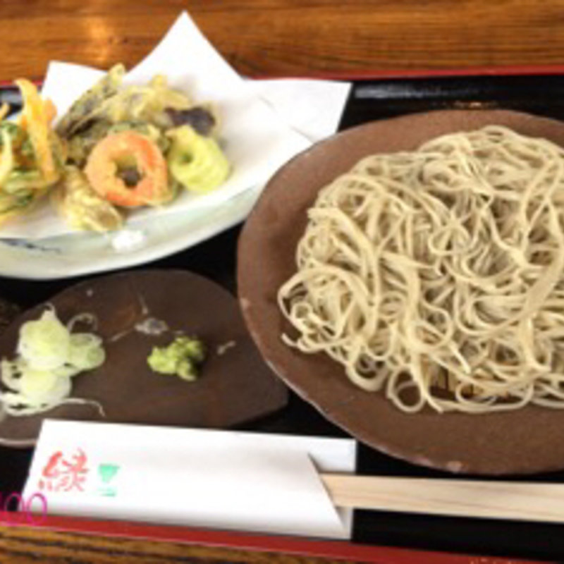 野菜の天ぷらそば(手打ちそば 縁 （てうちそば えに）)