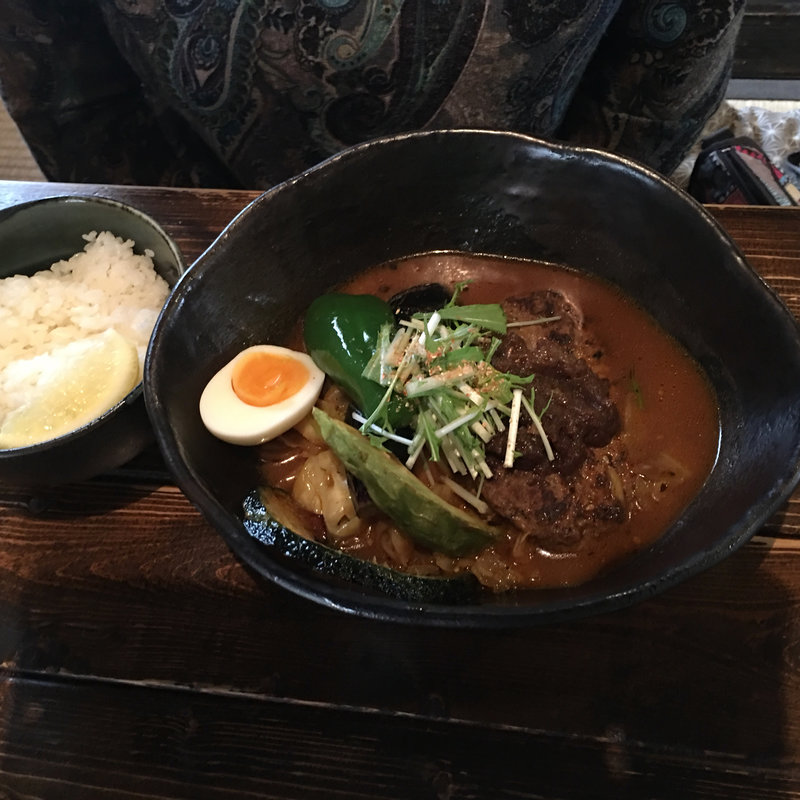 ハンバーグカレー(スープカレー奥芝商店 旭川亭)