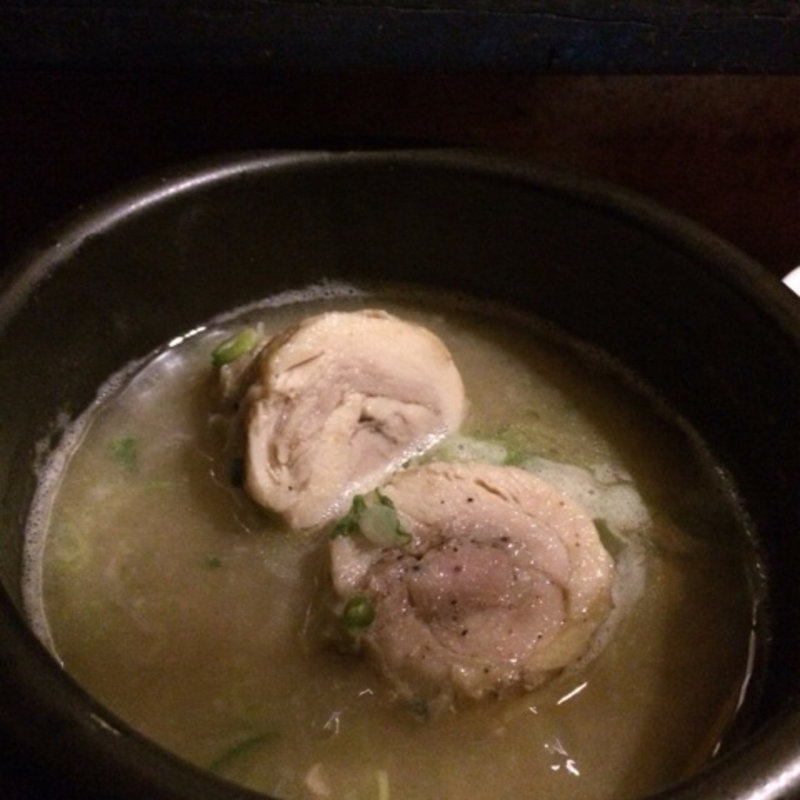 鶏の塩煮込み(鶏と玉子のオオモリヤ)