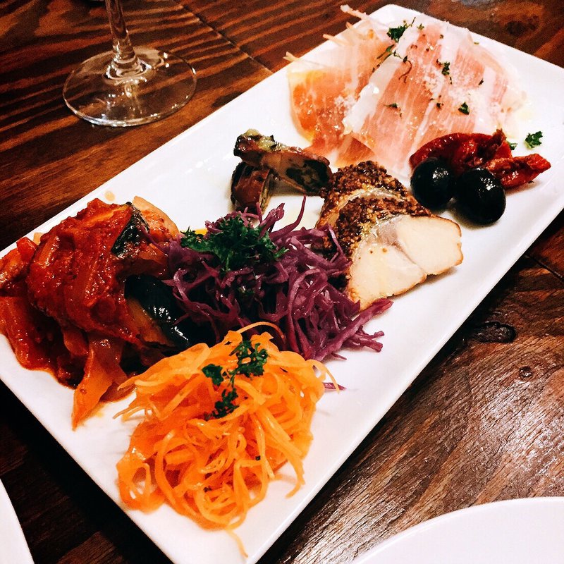 ちょっと前菜盛り(Cafe Lafayette)