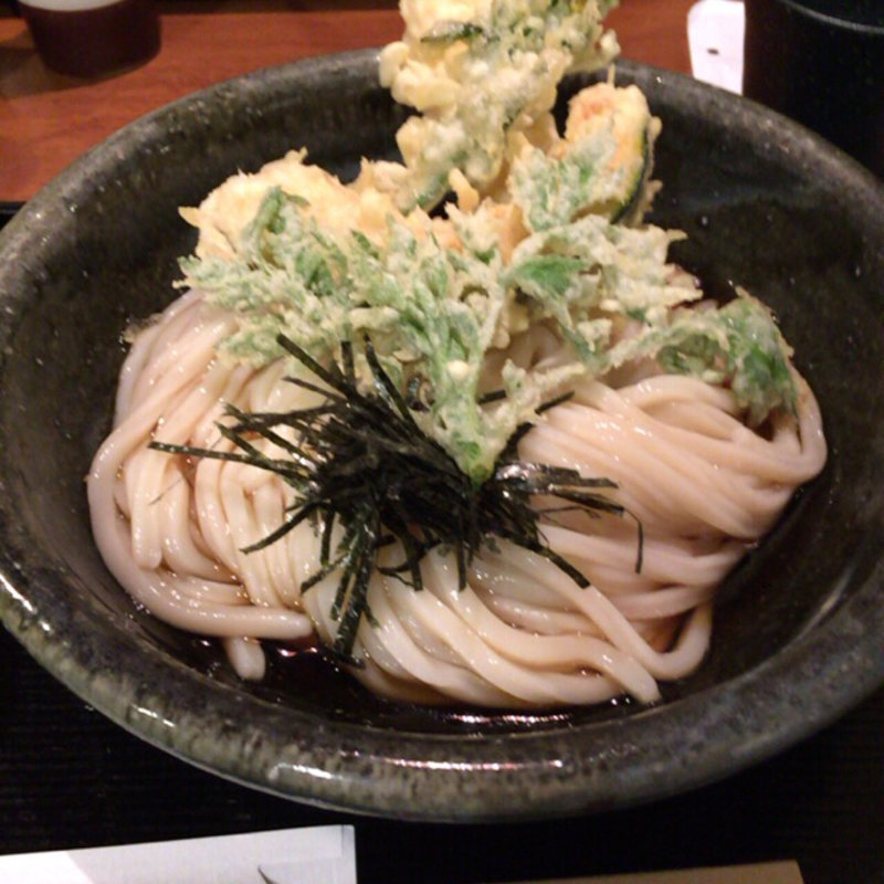 天ぷらぶっかけうどん(饂飩とお酒 からほり きぬ川)
