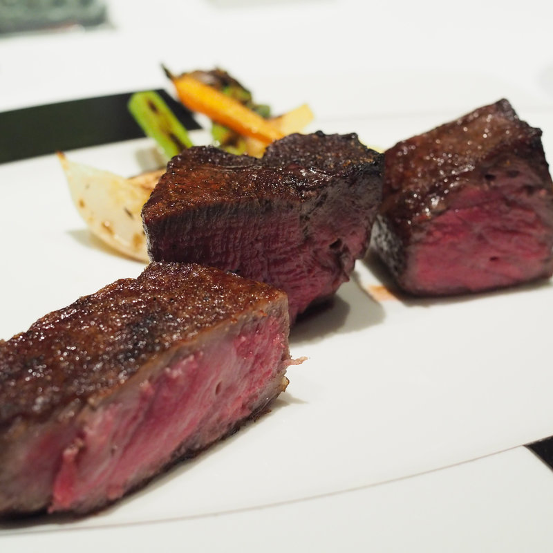 本日の特選サーロインステーキ(Steak Dining Vitis)