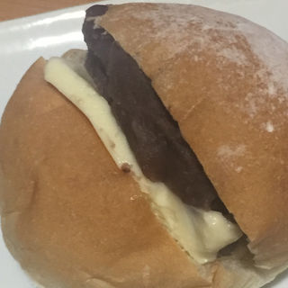 店内販売のパン焼き菓子など(パンとcafé えだおね)