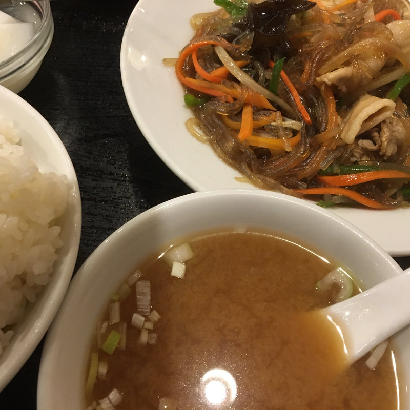 豚肉と春雨の醤油炒め(中華料理 家宴 )